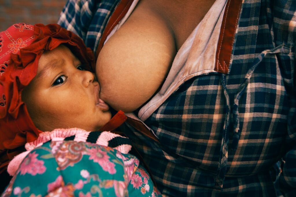 BreastFeeding (3)